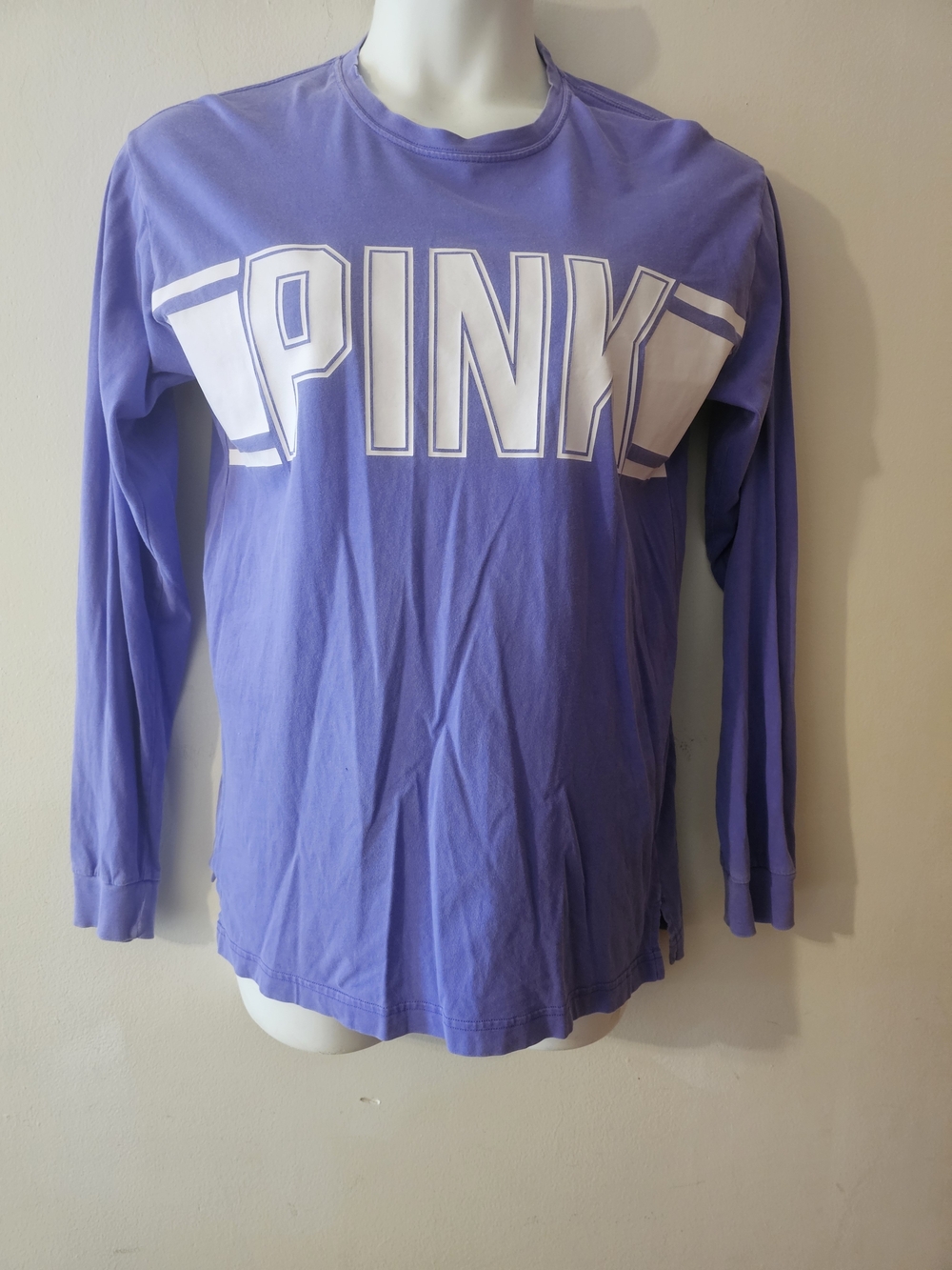 PINK Victoria's Secret Long-Sleeve Logo Tee - Lavender